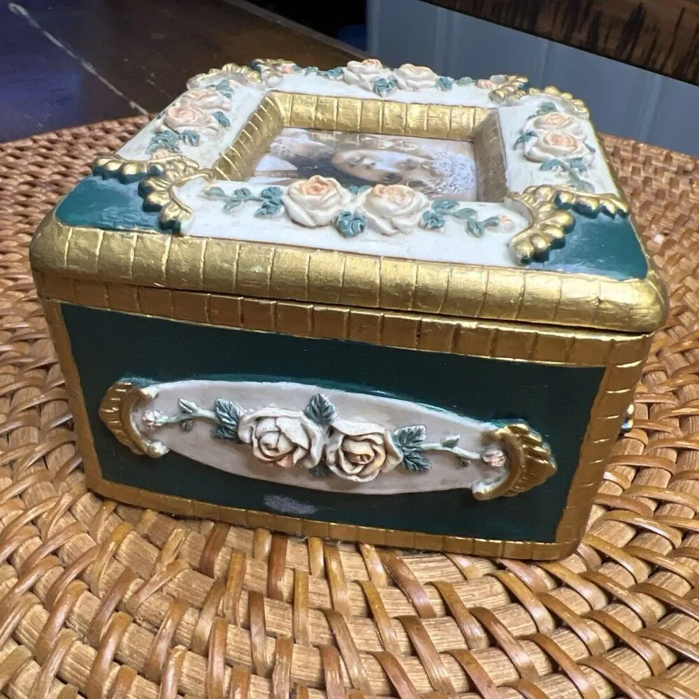 Vintage square picture-holder resin 3D roses trinket box gold felt lining